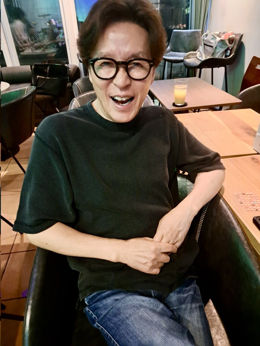お知らせです。
阿部薫の出張お泊まりドラムおさわり写真撮る会を催すことになりました。
9月でございます。
申し込みフォームを詳細が表記されています。
ご興味ありましたら奮ってご参加ください。
お待ちしております♪

docs.google.com/forms/d/e/1FAI…