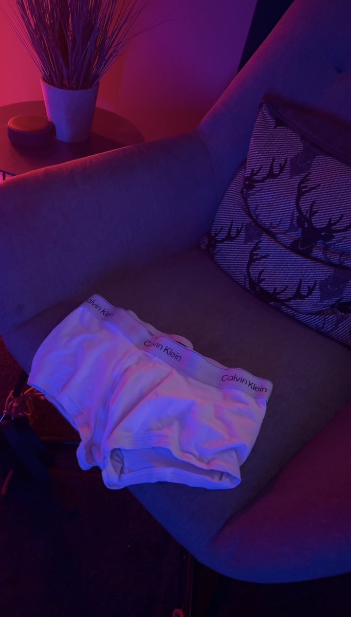 If only I could have seen the edging I gave this lad. He know how to thank me 😈 DMs open lads 😜