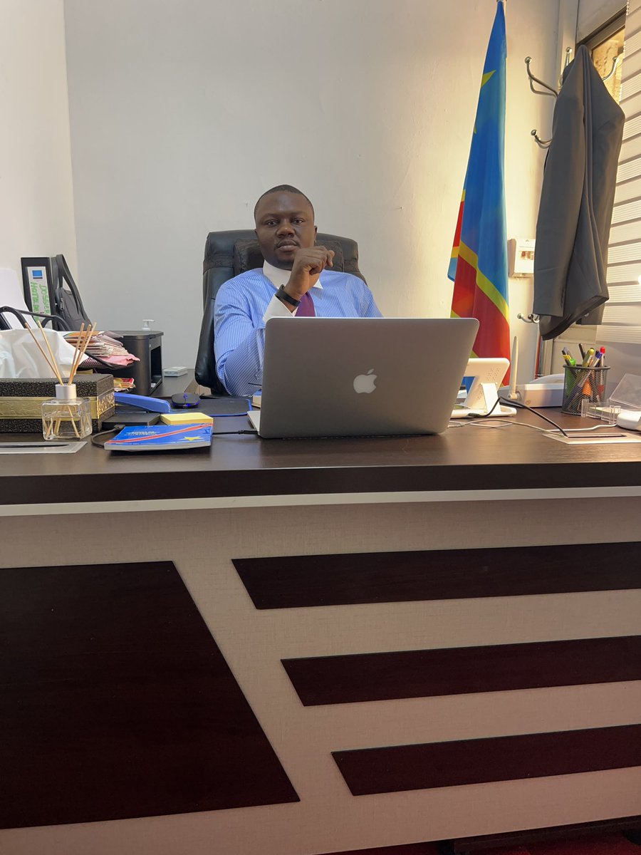 NGANA Robert (@nganarobert) on Twitter photo La situation socio-politique dans le Sud-Ubangi est alarmante!
L’organe sensé contrôler l’exécutif provincial ne fonctionne pas ,
La divergence, l’intérêt de satisfaire les leaders caractérise nos députés provinciaux !
L’autorité en charge <a href="/shabani_lukoo/">SHABANI Lukoo J.</a> doit intervenir. La situation socio-politique dans le Sud-Ubangi est alarmante!
L’organe sensé contrôler l’exécutif provincial ne fonctionne pas ,
La divergence, l’intérêt de satisfaire les leaders caractérise nos députés provinciaux !
L’autorité en charge <a href="/shabani_lukoo/">SHABANI Lukoo J.</a> doit intervenir.