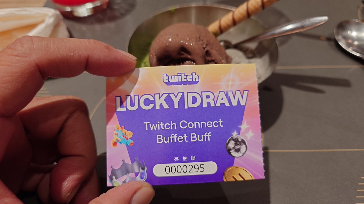 感謝圖奇大餐

太晚到場的一人高調席
然後抽獎沒中嗚呼嗚嗚

#twitchtaiwan