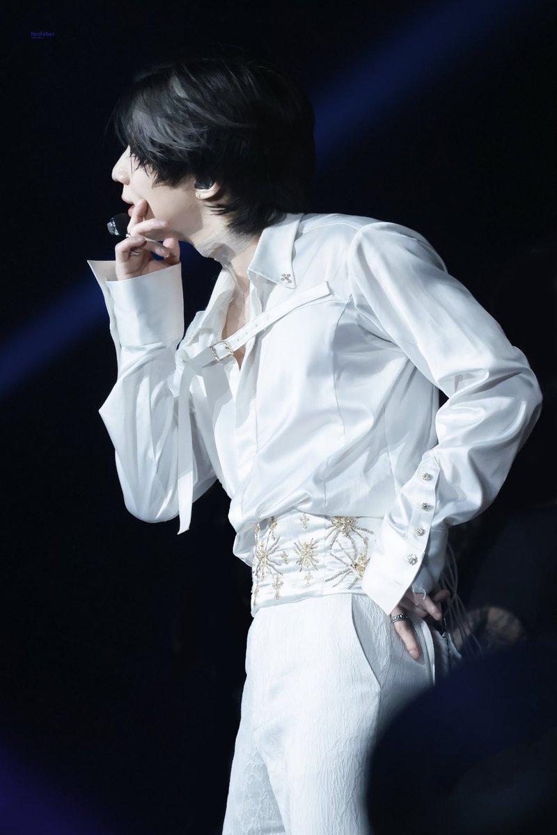 xoalsmirox's tweet photo. 춤과 노래로 빛난 11년
#태민아_솔로데뷔11주년_축하해
넌 진정한 아티스트야 #TAEMIN_OneandonlyAce
계속 빛나주길 내가 비춰줄게 https://t.co/pn0UHcrXF5