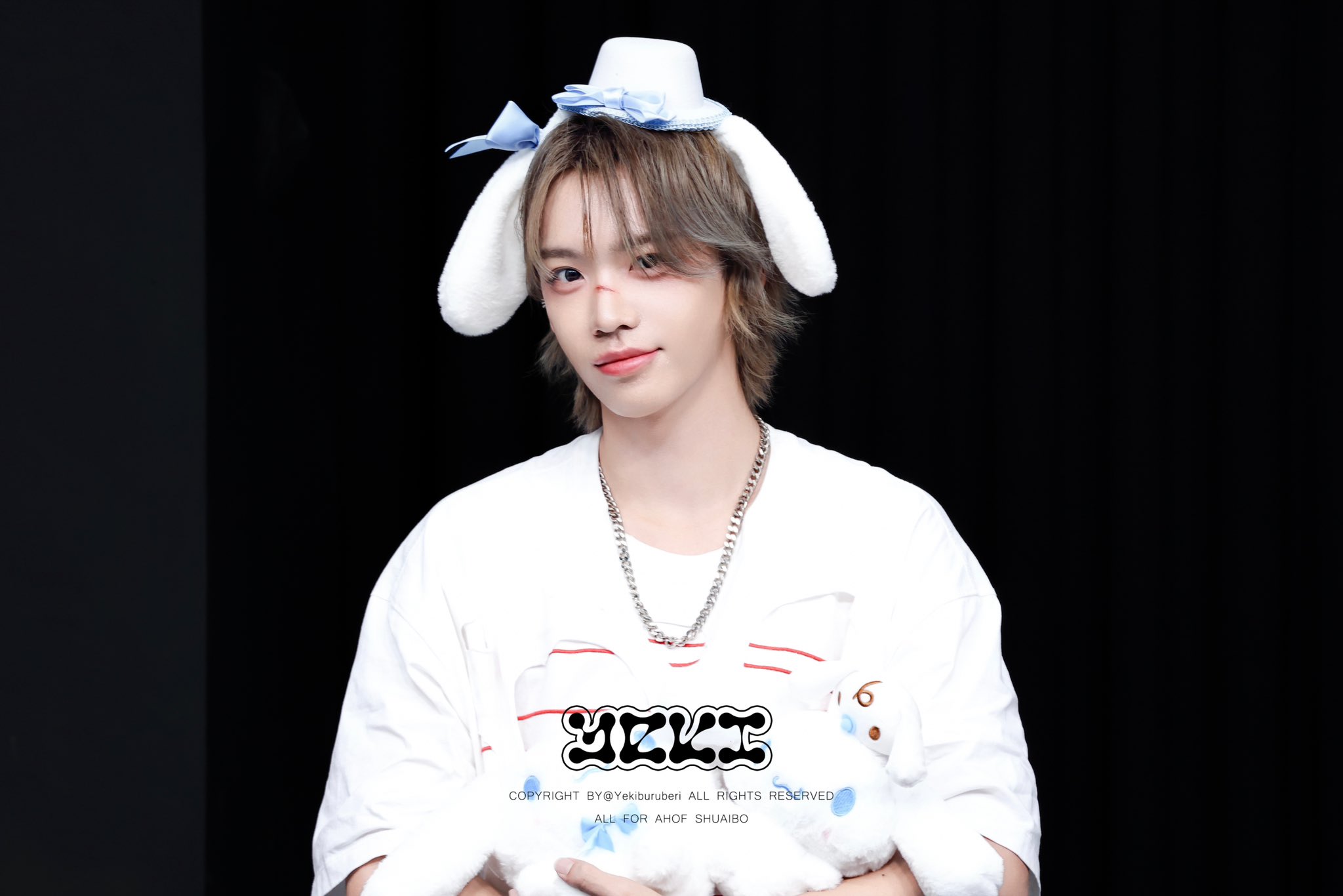 💙 on X: 