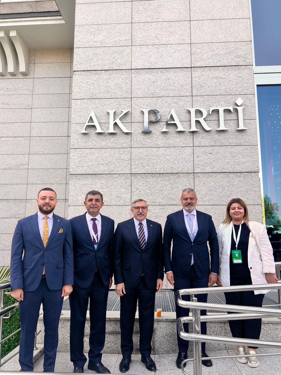 AK Parti Genel Merkezimizde, 24. kuruluş yıl dönümümüzün coşkusunu hep birlikte yaşadık

Genel Başkan Yardımcımız, Hatay il Koordinatörümüz,Hatay Büyükşehir Belediye Başkanımız,Kadın Kolları il Başkanımız ve Gençlik Kolları il Başkanımız ile birlikte katıldık.

#24YılınHikayesi