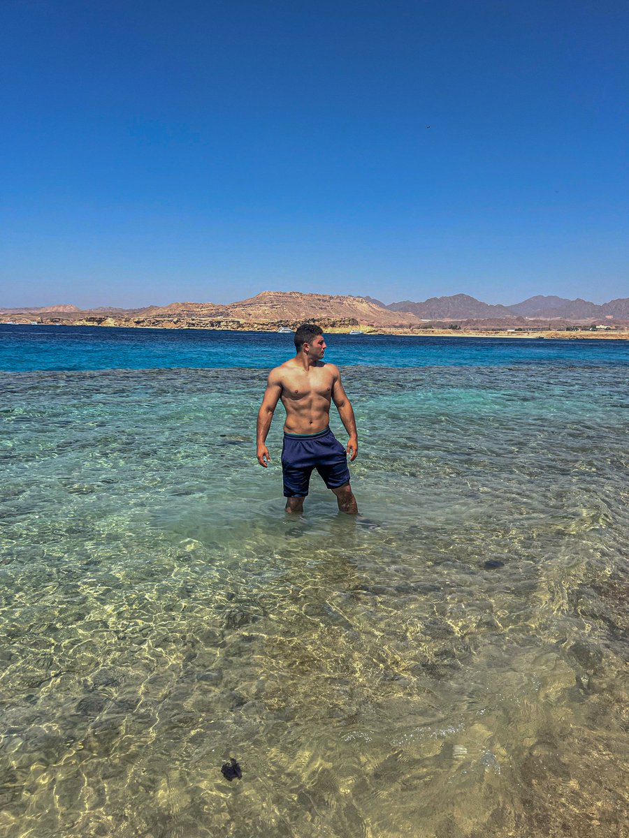 NASHAAT711's tweet photo. 🌊🌞
#Elwensh_Easy https://t.co/7wWfeaIWKu