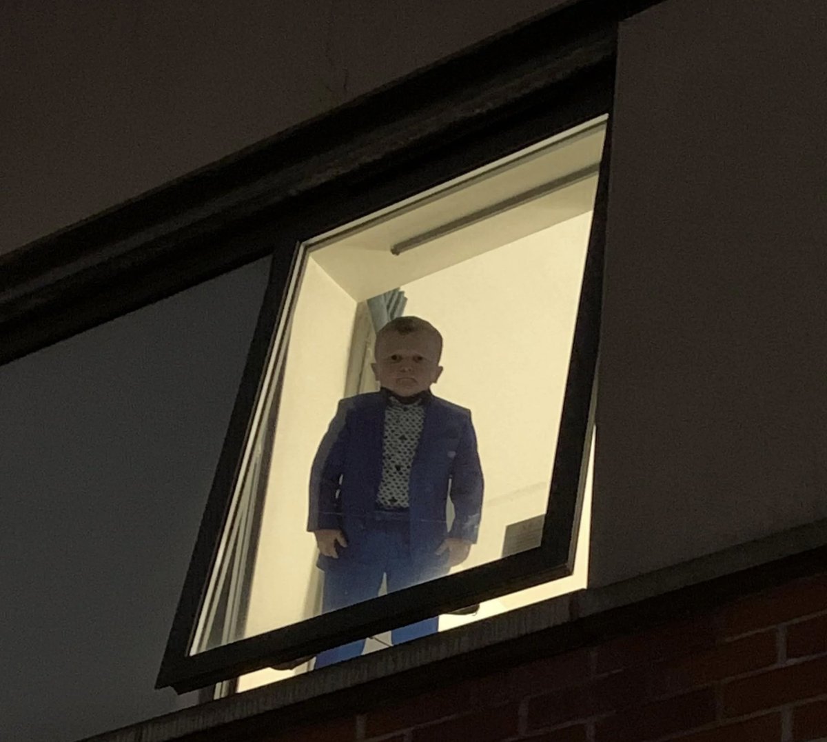 $SUI meme SZN is making a comeback, and it’s coming in full speed. 

New launchpad <a href="/blastdotfun/">blast</a> just went live (soft launch).

First memecoin <a href="/manifestsui/">MANIFEST</a> already touched $1M mcap.

Official live announcement hasn’t even dropped yet.

Devs were only testing, and 2 tokens are