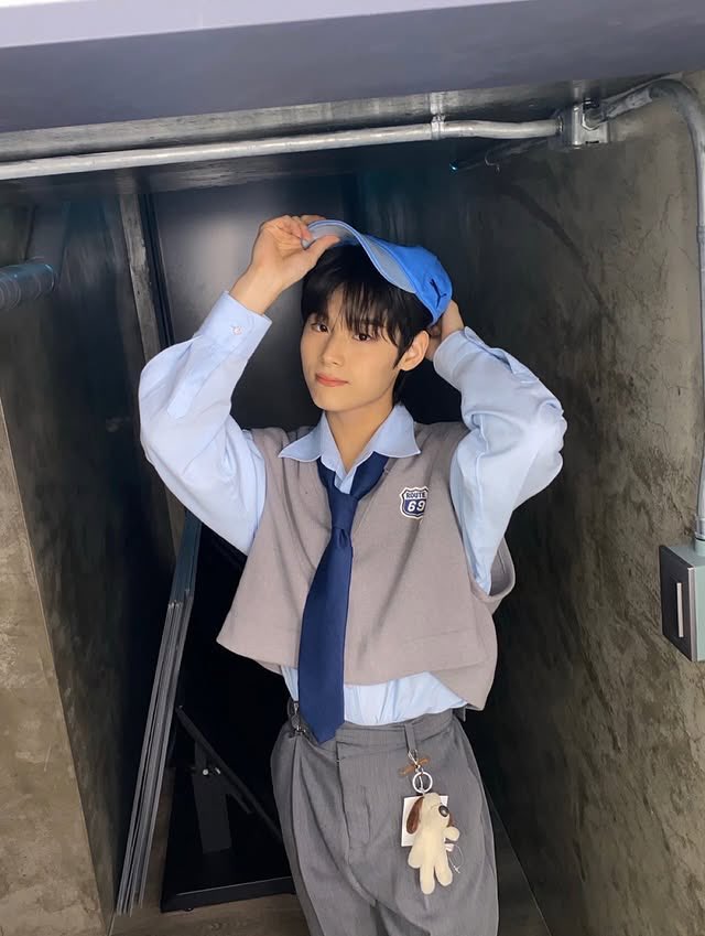 KIMSIONGLOBAL's tweet image. 250814 SION Instagram Update (1/2)

“ Successful Fan Meeting~!

Thank you so much to everyone who came~ ♡♡”

#KIMSION #김시온