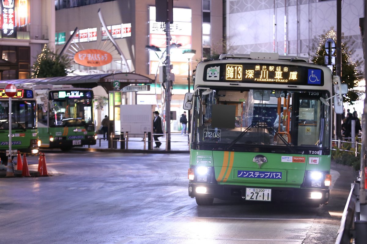 oojima_bus's tweet photo. S-T208、N-T193が除籍とのことで。プラックフェイスがかっこいい車でしたね。お疲れ様でした。 https://t.co/UxbzEJsU15