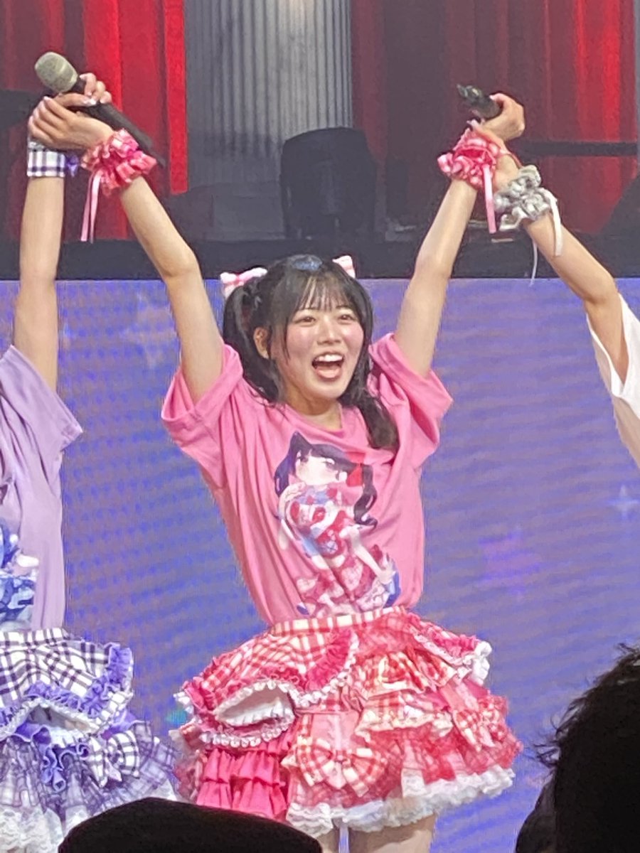 amatantan_2's tweet photo. #君に胸キュン の #7周年ライブ に行ってきました
最高な気持ちになれました
#はるかちゃん の新衣装姿かわいいんです
今日は、僕の大好きな曲、4曲ともあったし、新曲すごく良かった。2曲目が、はるかちゃんお似合い🩷
#Riskey
#キミはボクの一番星
#恋愛決壊警報
#Neverever
#有栖はるか
#君キュン https://t.co/bO8Ie4GMJx
