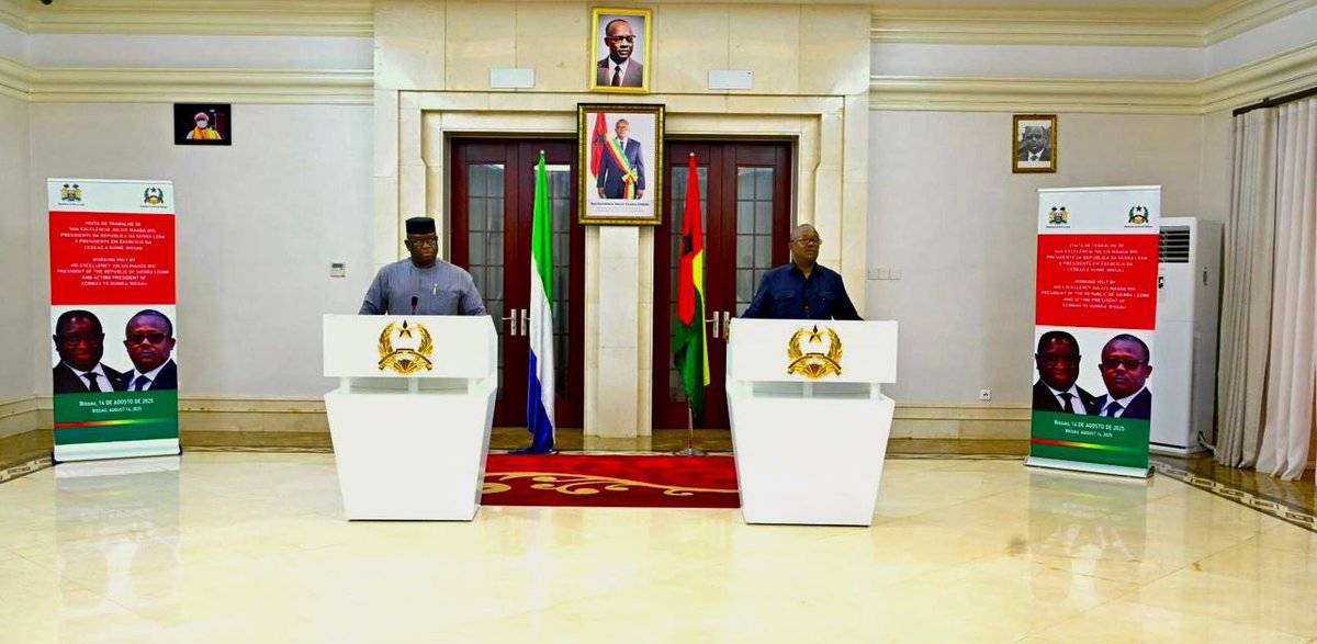 Presidency | Sierra Leone 🇸🇱 (@presidency_sl) on Twitter photo His Excellency <a href="/julius_maadabio/">Julius Maada Bio</a> had a constructive meeting with His Excellency Umaro Sissoco Embaló, the President of Guinea-Bissau. Sierra Leone and Guinea-Bissau enjoy a strong bilateral relationship, and as the Chairperson of ECOWAS, <a href="/julius_maadabio/">Julius Maada Bio</a> is committed to enhancing His Excellency <a href="/julius_maadabio/">Julius Maada Bio</a> had a constructive meeting with His Excellency Umaro Sissoco Embaló, the President of Guinea-Bissau. Sierra Leone and Guinea-Bissau enjoy a strong bilateral relationship, and as the Chairperson of ECOWAS, <a href="/julius_maadabio/">Julius Maada Bio</a> is committed to enhancing