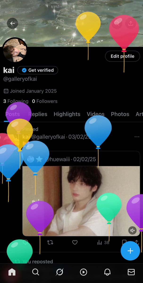 galleryofkai's tweet photo. KOK ULANG TAHUN JUGA AAAAAA LUCU https://t.co/x4946M0M2v