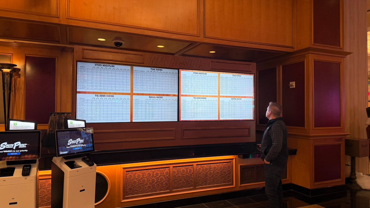 BrightSign tweet media