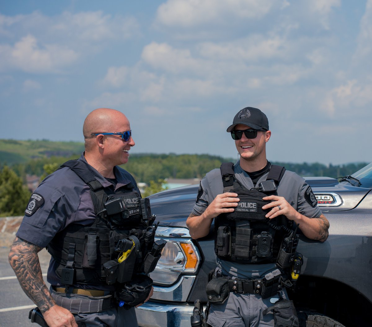 SudburyPolice's tweet photo. 🚨 New year, new career? Start 2026 in uniform!
Apply by Sept 2 to join our December intake at Ontario Police College.
Free tuition, paid training, and a future full of opportunity.
Questions? Email gsps.hr@gsps.ca to connect with a recruiter.
Photo: Ryan NG Media
#JoinGSPS https://t.co/qUsQpp9lFJ