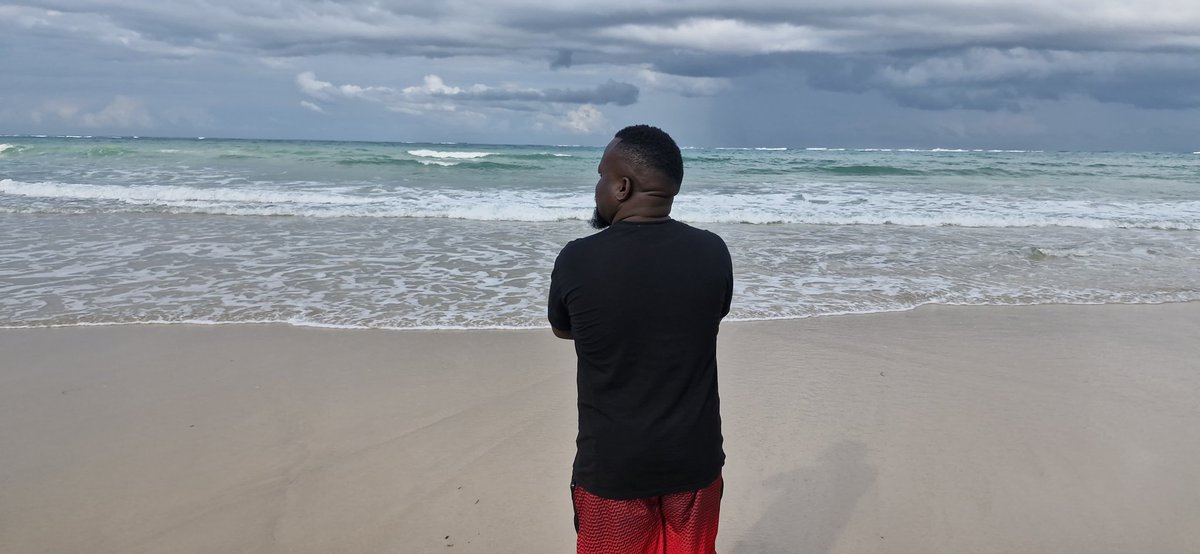 wanderhoodrich's tweet photo. Indian Ocean Beach View 🔥

#wanderhoodrich #hoodrichphotography https://t.co/ugydpu1cYt