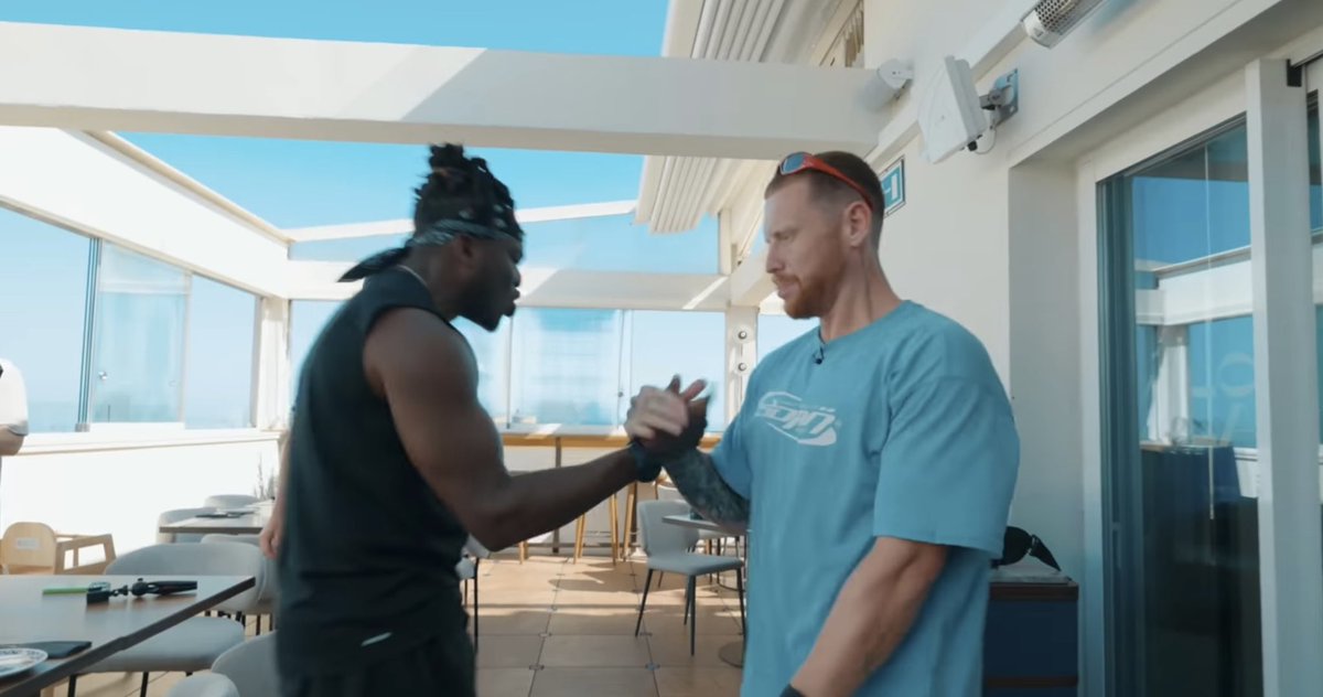 Sidemen's tweet photo. When bro says something so real it requires a handshake https://t.co/Weg1LsOQQ2