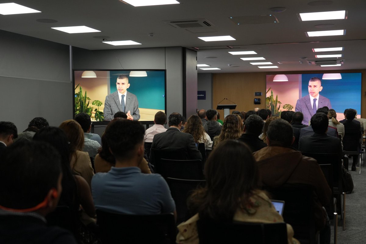 #MercadoDeCapitales | Aunque el sector financiero ha hecho lo propio, porque buena parte de ese resurgir de la inversión durante los últimos 12 meses se ha dado por cuenta del sector financiero y, fundamentalmente, por el #PactoPorElCrédito, recordemos que, si vamos a los datos