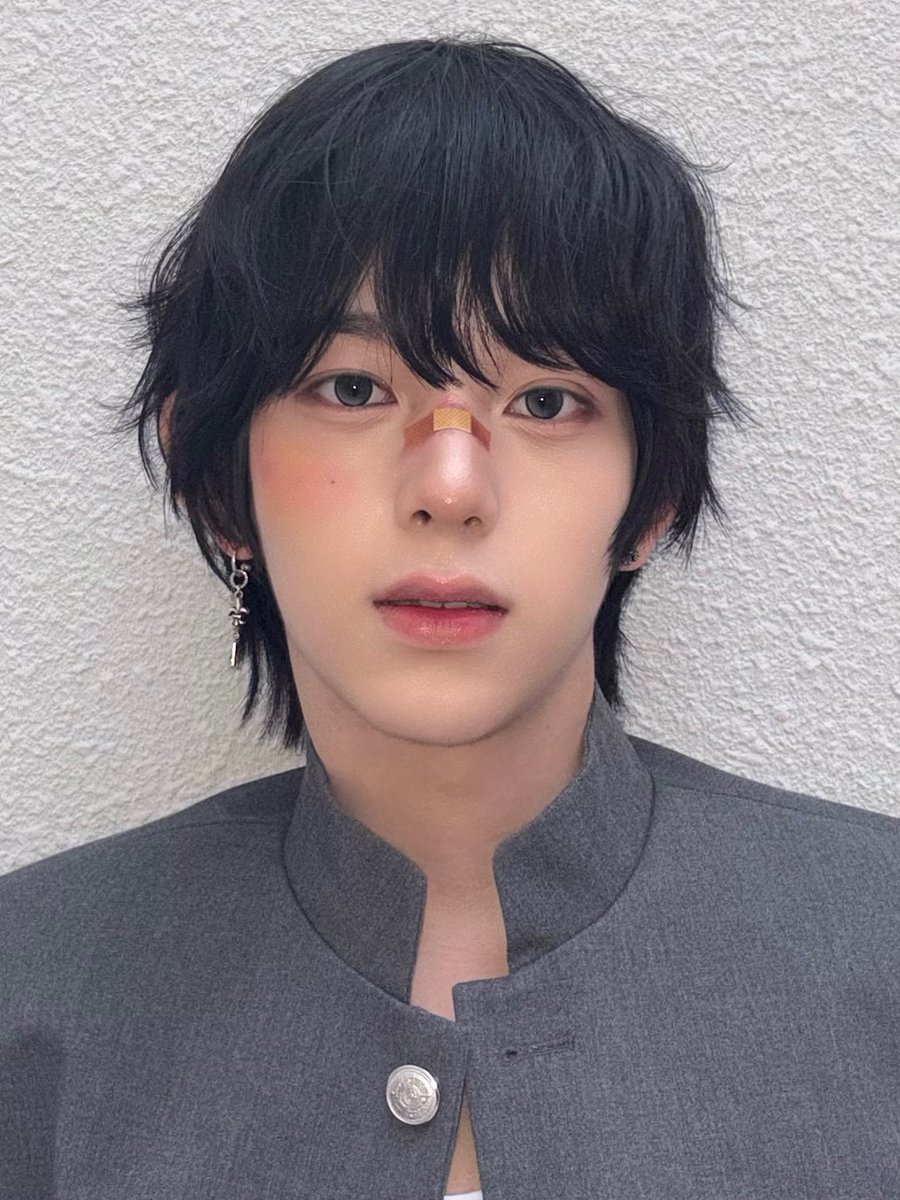 🐰🔥

#AHOF #아홉
#CHIHEN #즈언