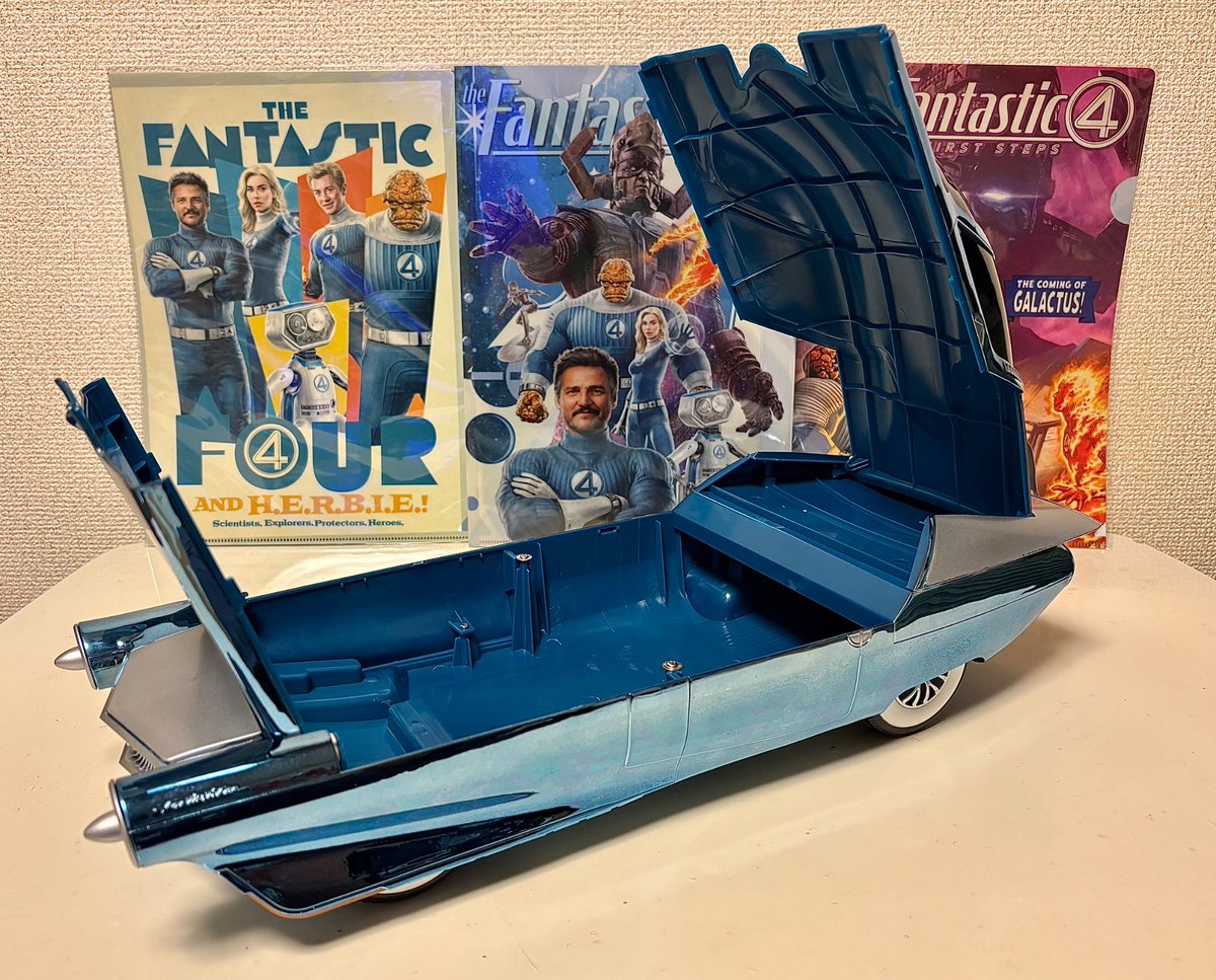 ファンタスティカーの北米版ポップコーンバケット！！🚗 サイズは