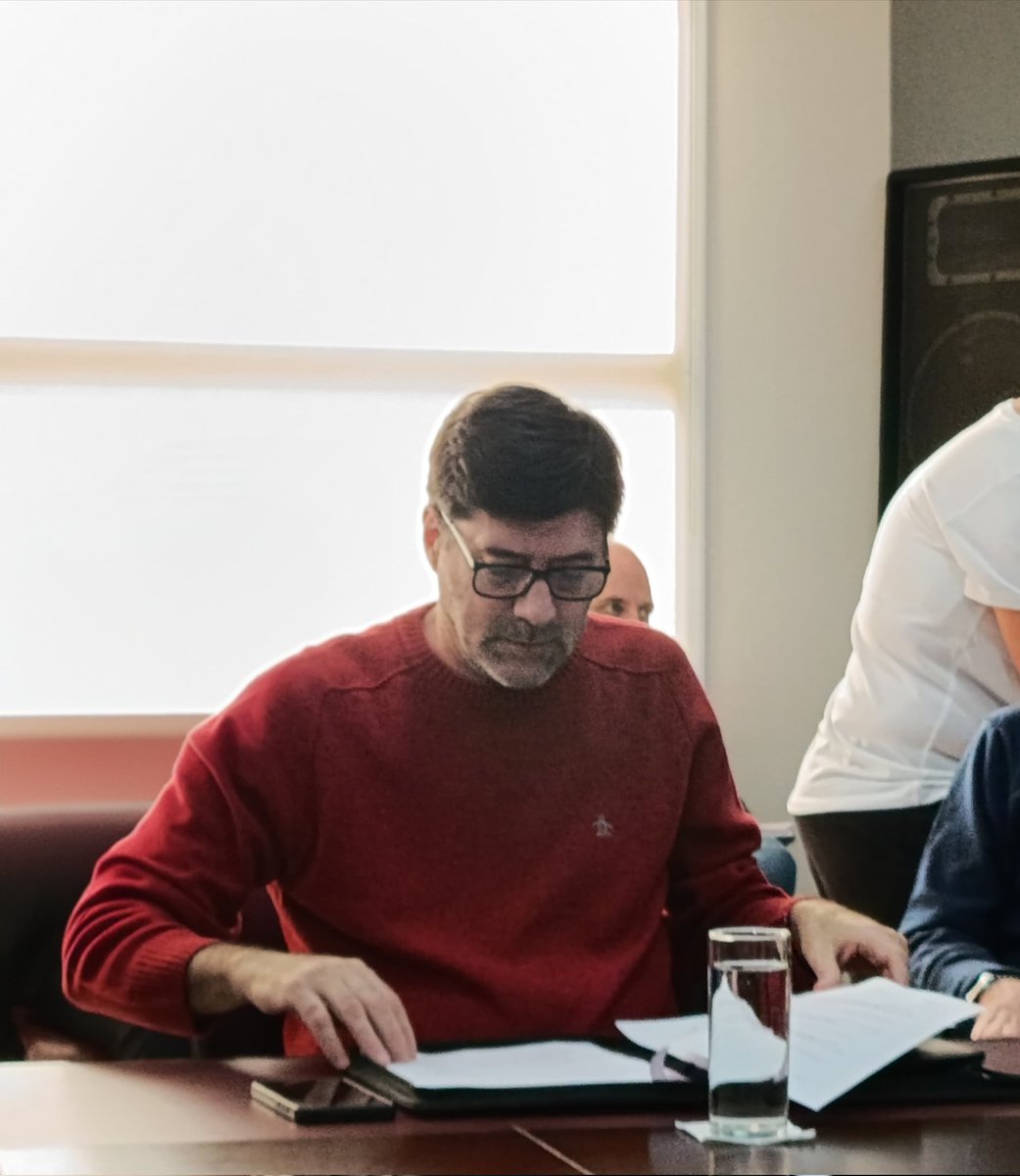 Hoy en #ComisiónD:
📍Creación del Profesorado de Artes Visuales del Sur en #SMAndes.
📍Declaración de interés, el Cine a la Vista, 10.° Festival Internacional de Cine para Adolescentes de #SMAndes.
📍Beneplácito y reconocimiento a la Peña “El Arresto”, a realizarse en Centenario.