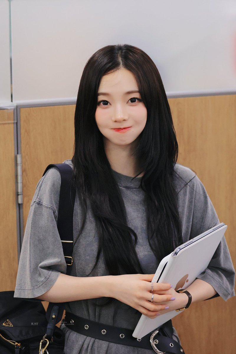 just_0411's tweet photo. 250811 GMP #카리나 #Karina #에스파 #aespa https://t.co/DpZtbSFSTP
