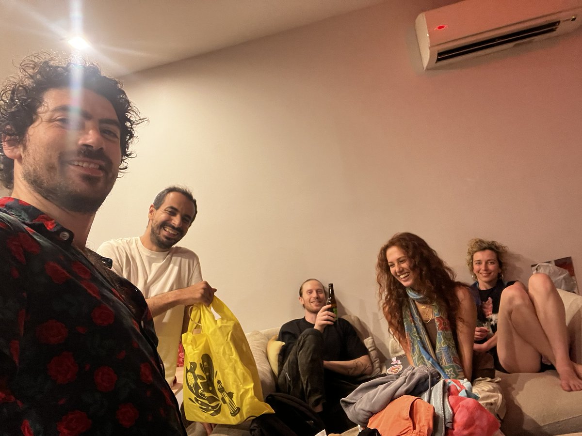 Tyler Alterman (@tyleralterman) on Twitter photo I always wondered how my NYC community would perform in an emergency situation. We got a test of that last night!
At 8:53pm, <a href="/__drewface/">andrew (in CS teacher mode) 🌹</a> called me and a few of his closest friends. He said that he'd arrived home to a flooded apartment. His wife was abroad, his baby daughter was I always wondered how my NYC community would perform in an emergency situation. We got a test of that last night!
At 8:53pm, <a href="/__drewface/">andrew (in CS teacher mode) 🌹</a> called me and a few of his closest friends. He said that he'd arrived home to a flooded apartment. His wife was abroad, his baby daughter was