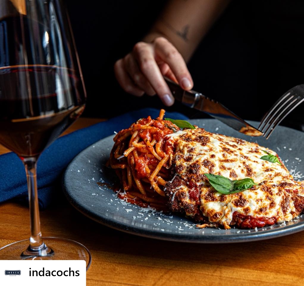 An elevated classic done right! 🍅🍝 We’re honored to see our Joyce Farms chicken shine in this beautiful Chicken Parmesan by @indacochs. A must-try for any Italian food lover! ❤️ #FlavorInFocus #WelcomeBackToFlavor #Instadelicious #FarmtoTable