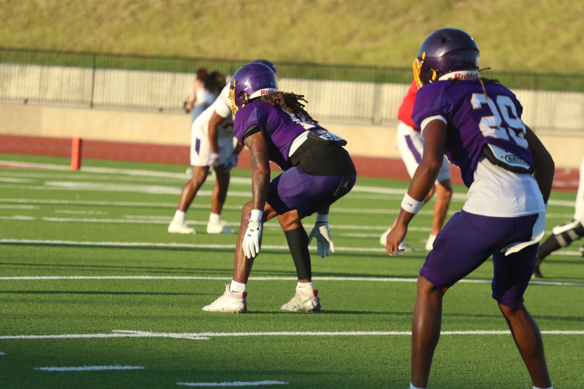 Dodge City CC Conquistadors (@goconqs) on Twitter photo 🏈Football | #GoConqs
Just over a week before <a href="/GoConqsFB/">Dodge City Football</a> kicks off the 2025 season...Conqs continue to grind & improve. Check out some pics from scrimmage last night #BurnTheBoats
Full Gallery: goconqs.com/galleries/foot… 🏈Football | #GoConqs
Just over a week before <a href="/GoConqsFB/">Dodge City Football</a> kicks off the 2025 season...Conqs continue to grind & improve. Check out some pics from scrimmage last night #BurnTheBoats
Full Gallery: goconqs.com/galleries/foot…