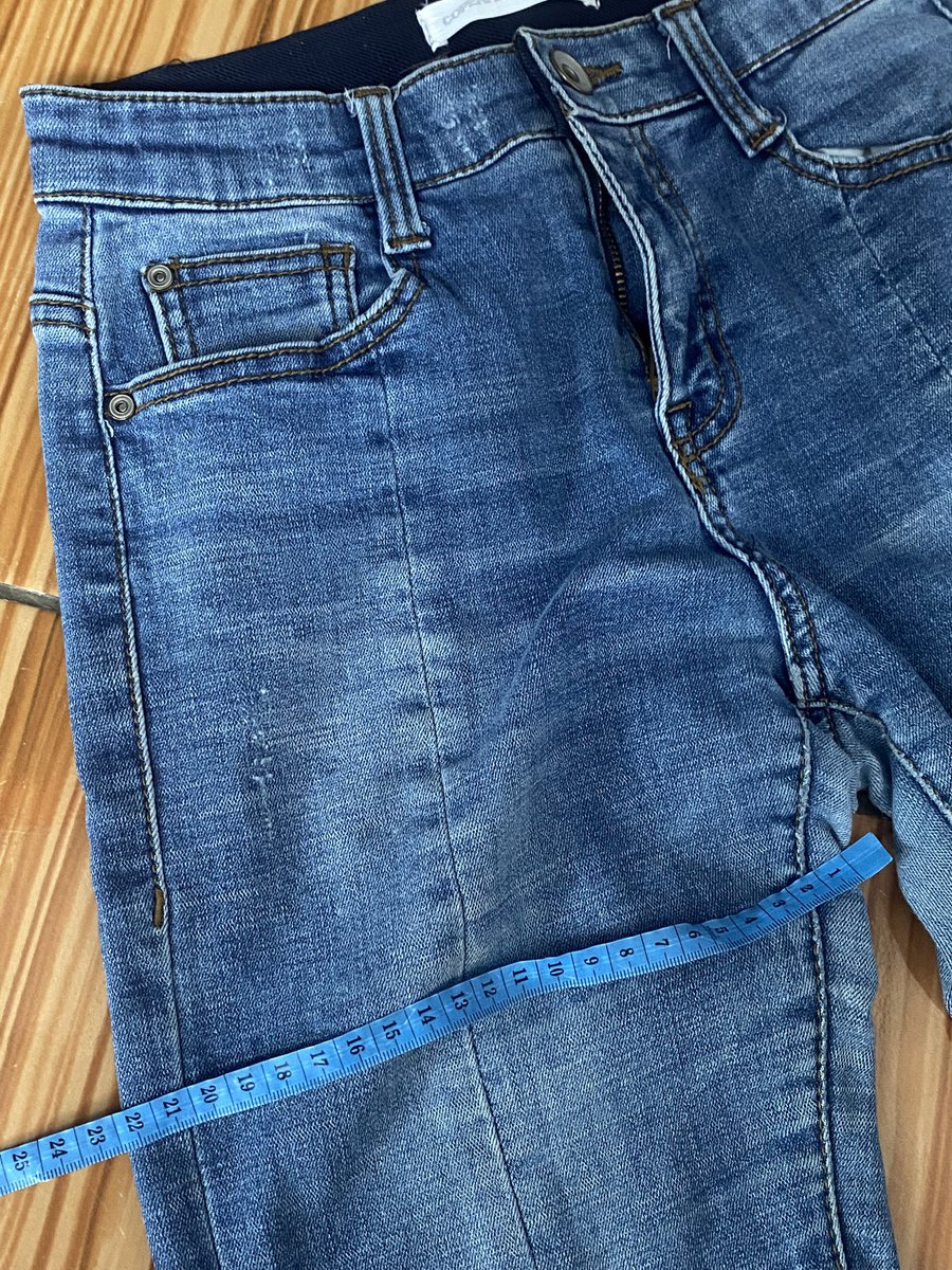 seuporaa's tweet photo. wts jeans 40k https://t.co/8aLOm4uL12