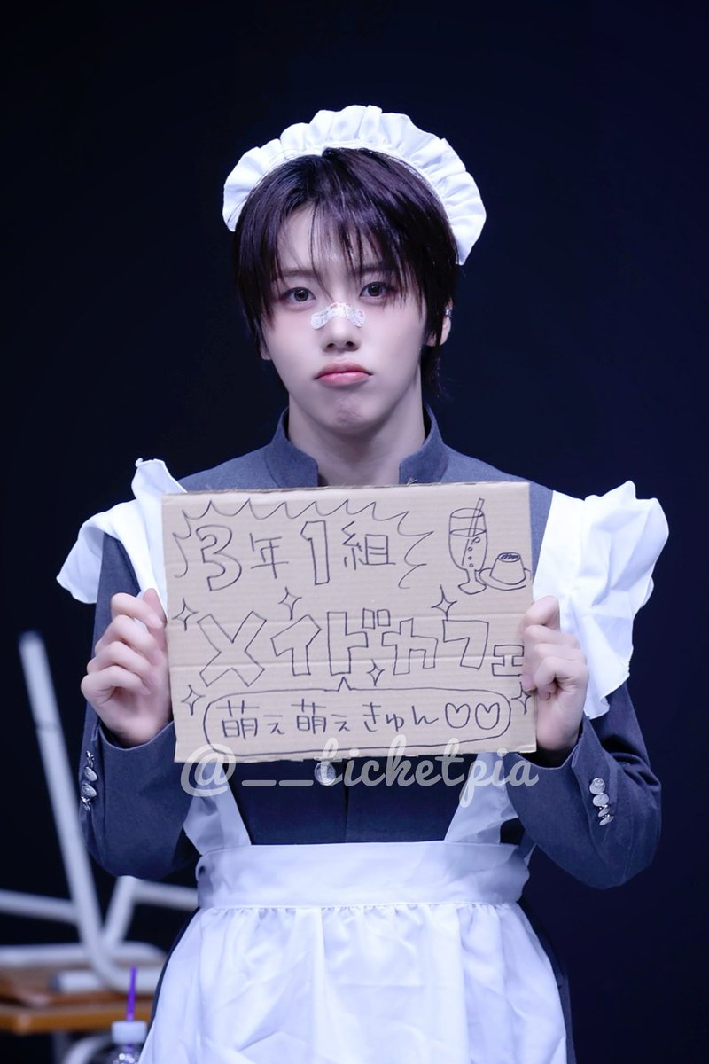 __ticketpia's tweet photo. 2025.08.14 MAKESTAR

차くん………………(文化祭で宣伝に駆り出された不良生徒コンセプト)

#차웅기 #CHAWOONGKI https://t.co/EZF7FueV5g