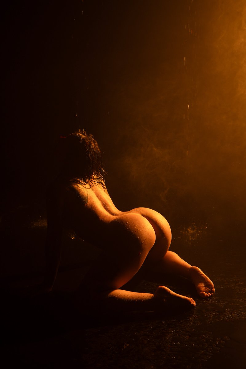 She gives her back to the light
Her hips to the dark
and her wet 
to the ones who can handle it.

@aly_the_greatt
