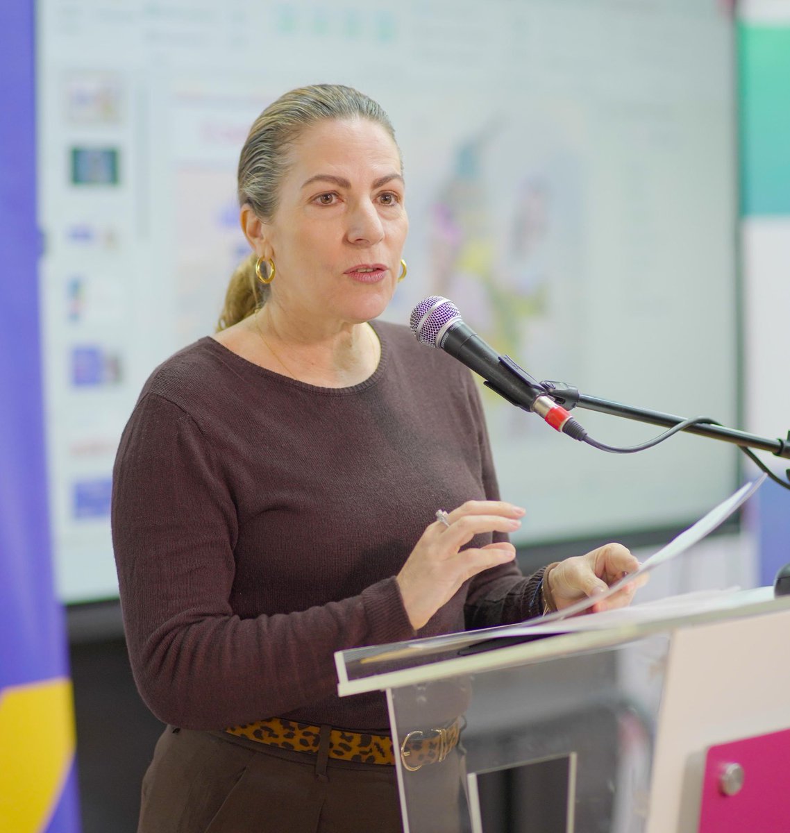 #AEstaHora | 📊📝 César Mauricio López, Director de Metodología y Producción Estadística del DANE, y la presidente de la <a href="/FundacionWWBCol/">Fundación WWB Colombia</a>, <a href="/dkonietzkoc/">Daniela Konietzko C.</a>, lideran el lanzamiento de la #NotaEstadística: “Análisis con perspectiva de género de los micronegocios en Colombia: trabajo de