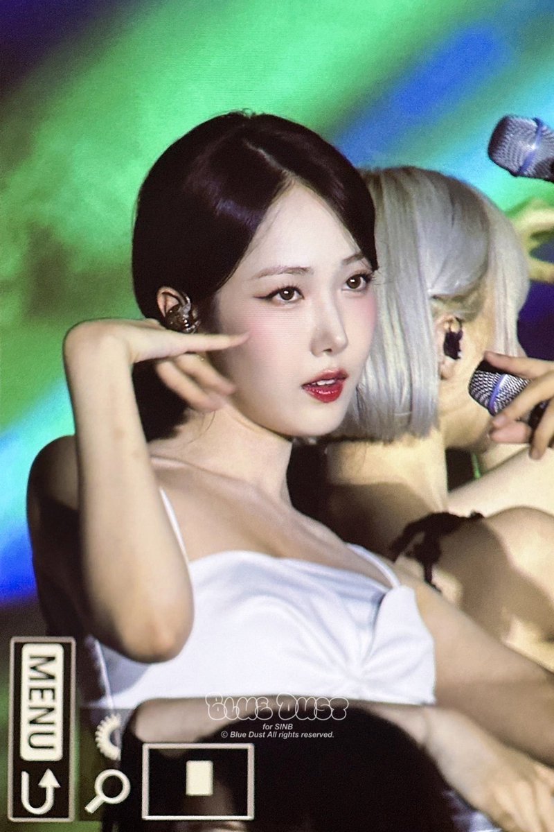 bluedust_sb's tweet photo. 250814 💙🇰🇷💙

#비비지 #신비 #VIVIZ #SINB https://t.co/5Rr4S9izr1
