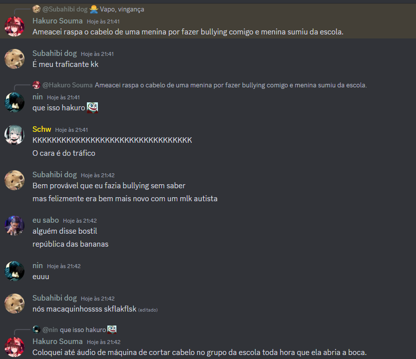 ContextOf53404's tweet image. Nunca postarei o contexto da frase, mas todo mundo em choque com o Hakuro foi mt bom sksk

OBS: Todas as imagens são do mesmo dia, mas as 2 últimas foram tiradas no mesmo dia, enquanto as 2 primeiras foram tiradas meses depois kk (não lembrava oq tinha acontecido)