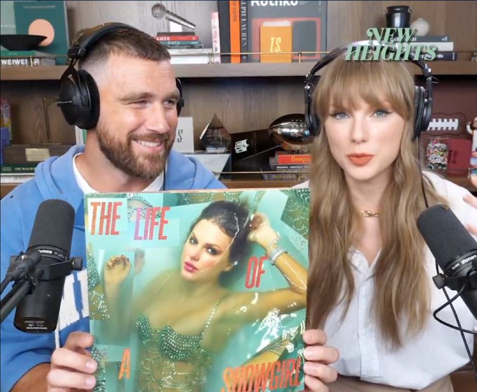 Cuando no hiciste nada en el trabajo y te ponen a sostener la cartulina: