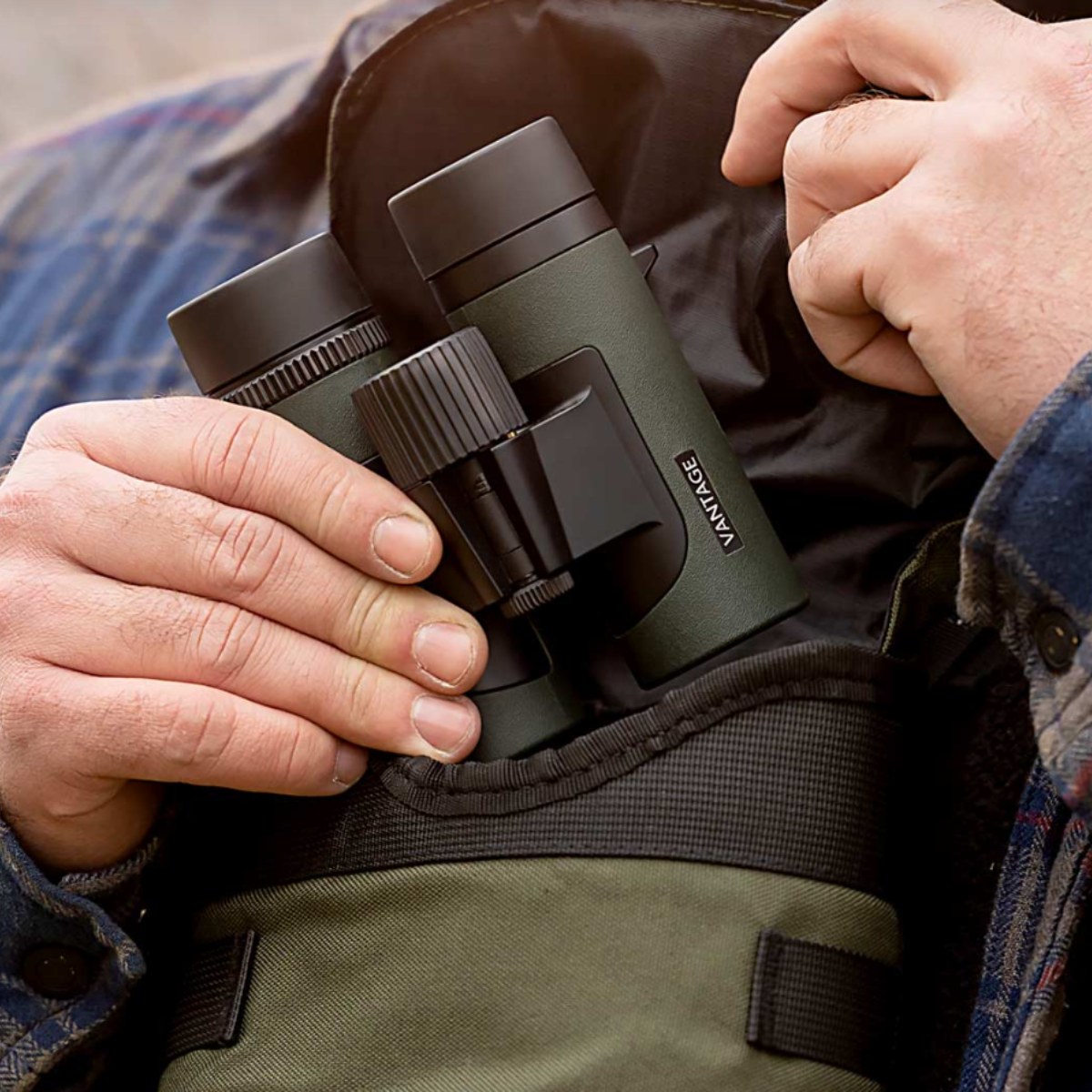 Optic_Warehouse's tweet image. The Hawke Vantage 10x32 binoculars offer sharp H2 optics in a durable, easy-to-use design - perfect for new nature lovers or those on a budget.

🛒 shorturl.at/N4SXZ

#OpticsWarehouse #HawkeVantage #Binoculars #NatureGear #AffordableOptics