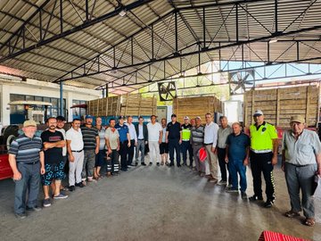 Aydın’da “Reflektör Tak, Görünür Ol” Projesi Hayata Geçti