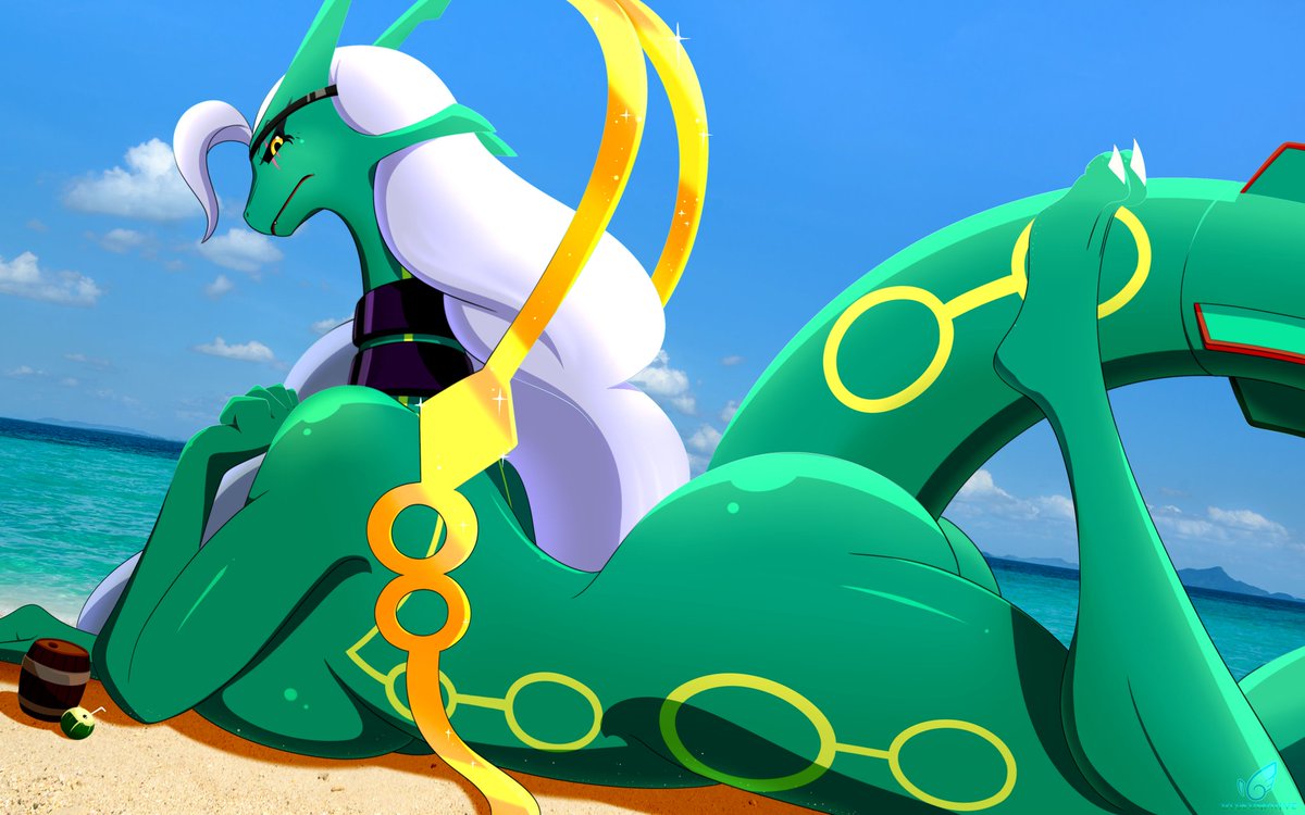 "Can I have some privacy over here?!"
Good luck with that Celestina, especially with someone with that stature lol.