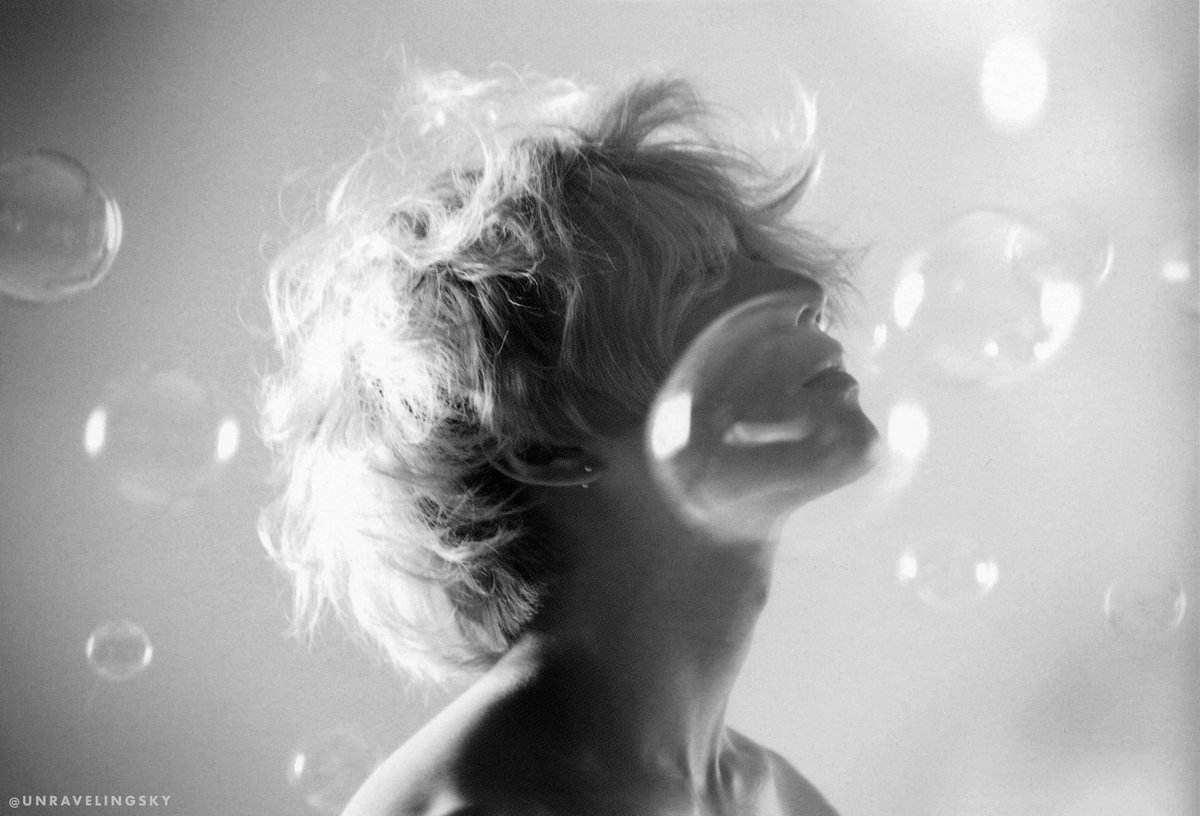 From day one until now, you’ve been my constant happiness 🤍🤍
#태민아_솔로데뷔11주년_축하해
#TAEMIN_OneandonlyAce