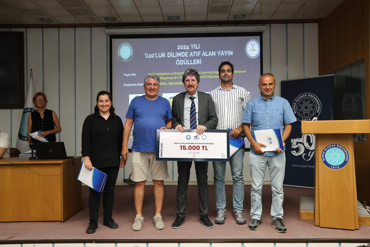 uludagkurumsal's tweet image. BUÜ’de Başarılı Akademisyenler Ödüllendiriliyor…

Türkiye’deki 23 araştırma üniversitesi arasında yer alan Bursa Uludağ Üniversitesi (BUÜ), bilimsel çalışmalarını sürdüren ve nitelikli yayınlar üreten akademik personelini ödüllendirmeye devam ediyor.

uludag.edu.tr/buu-de-basaril…