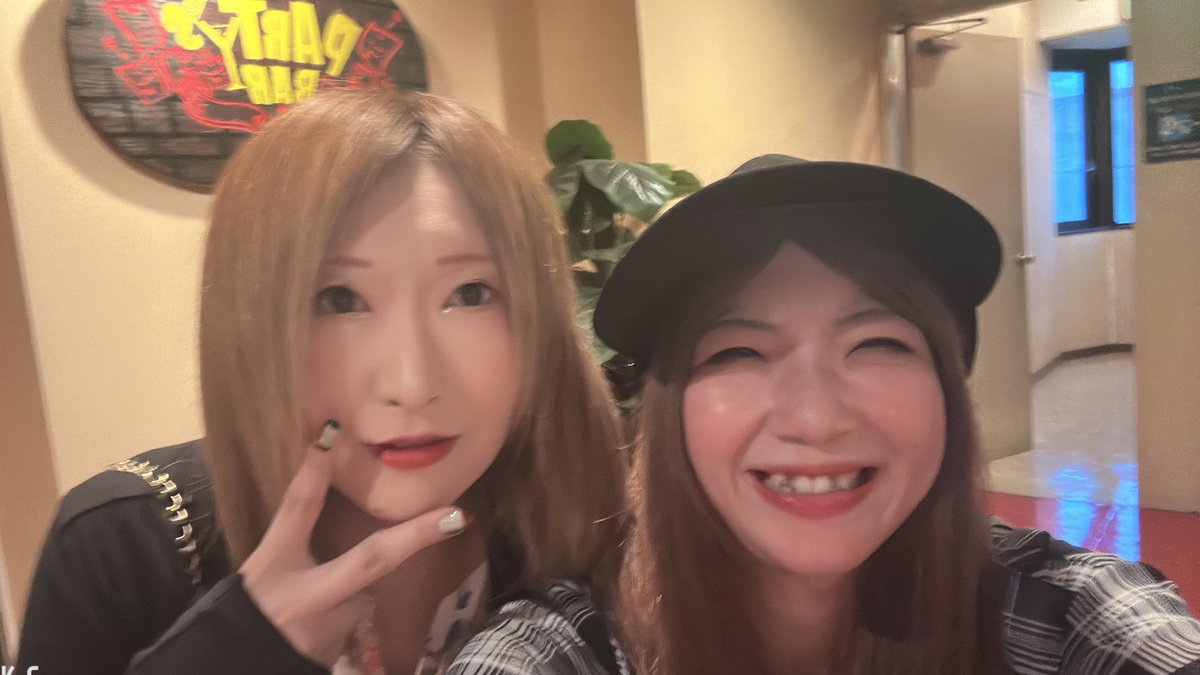 mlkl_tea's tweet photo. ギルド出勤しましたー！
飲めるしカラオケ、ダーツ
出来るし、話せるし
ご飯も食べれますよー！
なかなか飲み出てないのに
今月ラストと聞いて会いに来て
くれるの嬉しすぎる☺️🫶
お待ちしてます٩(๑❛ᴗ❛๑)۶🎵 https://t.co/SiY9zxmmmP