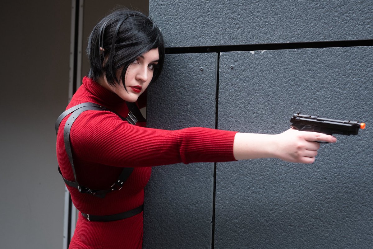 roset33th's tweet image. good ada wong morning everyone 
📸 @/cuvpix on insta #REBHFun #ResidentEvil #ResidentEvil4