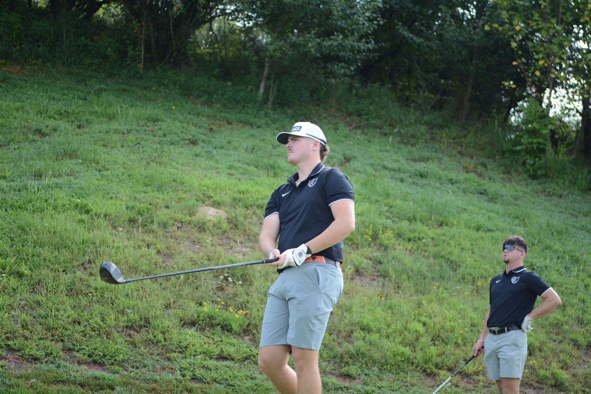 Electric scenes from the morning match 
📸 @coach_reinstetle