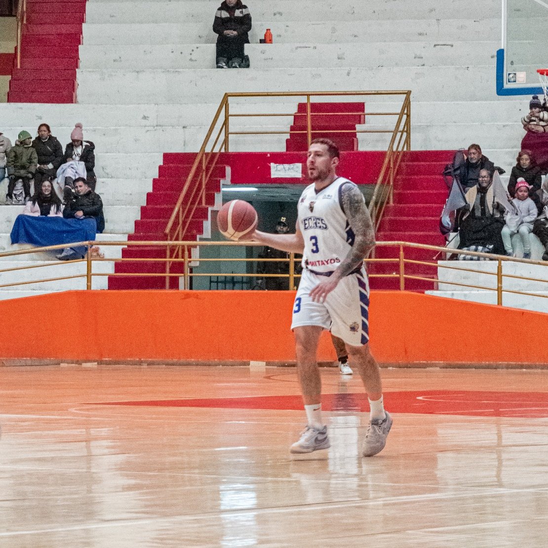 Finalizó la <a href="/libobasquet/">Libobasquet</a> para Mauro Zubiaurre 🇺🇾 y sus Leones de Potosí. Tras una correcta fase regular, el equipo terminó último en la 'Final Four' con récord 3-9.
<a href="/MauroZ_13/">Mauro Zubiaurre</a>, de las grandes figuras de su equipo. Promedió 18.9PTS, 7.3REB y 4.1AS en 25 partidos, temporadún 🔝