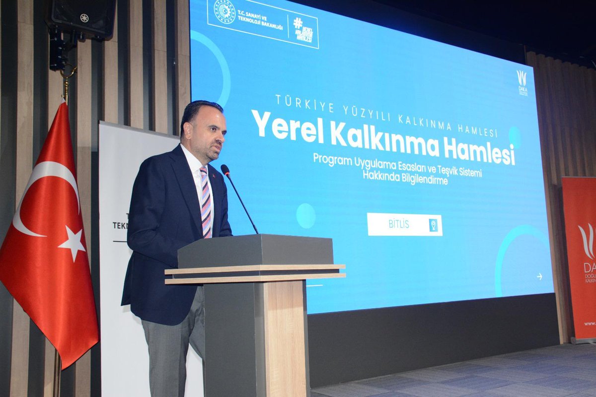 TC_DAKA's tweet photo. 📍 Tatvan’da #YerelKalkınmaHamlesi Teşvik Programı bilgilendirme toplantısı yapıldı!

💬 Yatırım konuları, destek unsurları ve başvuru süreci anlatıldı.
📌 Yeni teşvik sistemi tanıtıldı, yatırımcıların soruları yanıtlandı.

Bilgi: 
https://t.co/Eny5G2T4Pp https://t.co/PWWcA2Qu7G