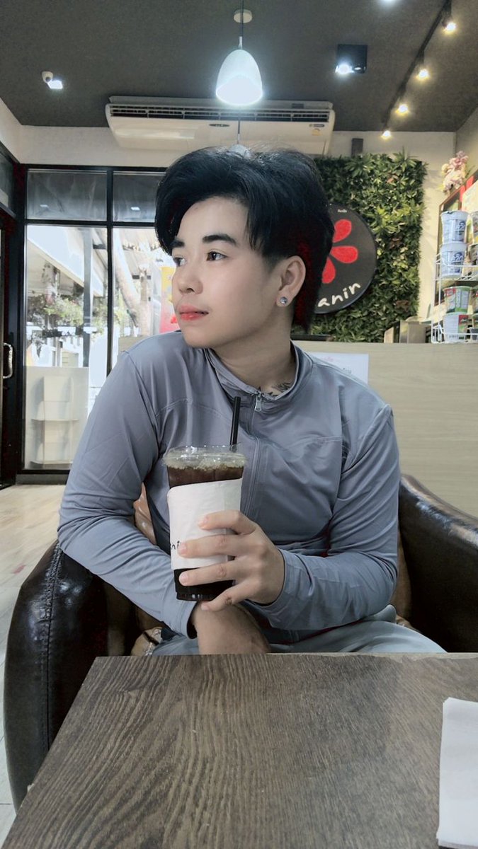 🥱🥱🥱