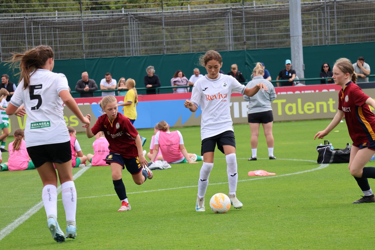 SwansFdn's tweet photo. Our Under-13s Girls represented the Swans in the @FAWales National Academi tournament at Dragon Park today 🦢🤩

Well done to all involved and thank you to @FAWales for hosting us 🙌 https://t.co/H56bDDICy1