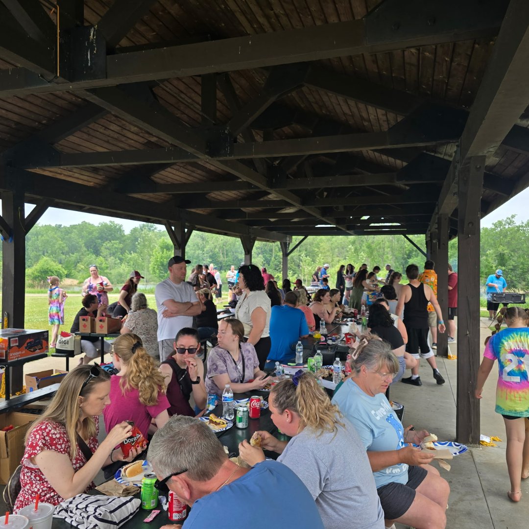 gpshospitality's tweet image. Just wrapped up our MI team's annual picnic, and it was a blast!🧺 Good food, great company, and unforgettable memories. Cheers to team bonding! #TeamMI #MemoriesMade