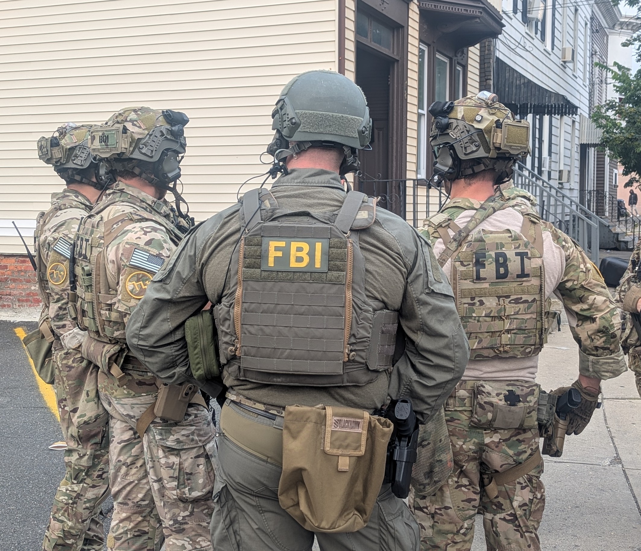 ミリタリー FBI  Biochemical weapons expert Fbi Biochemical Weapons Expert | eBay