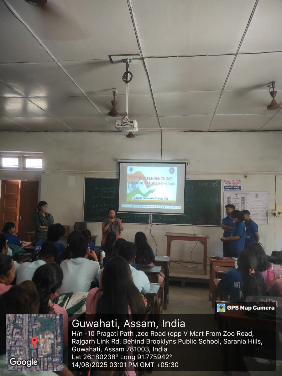 NSS_GCC's tweet photo. Celebrating the 79th Independence Day with pride NSS volunteers &amp; GCC students came together to honour the freedom fighters of the North East, engage in a spirited quiz and conclude with Jana Gana Mana. Jai Hind! 🇮🇳❤️
 @_NSSIndia @nss_rdguwahati @mybharatgov https://t.co/PDfzbodkID