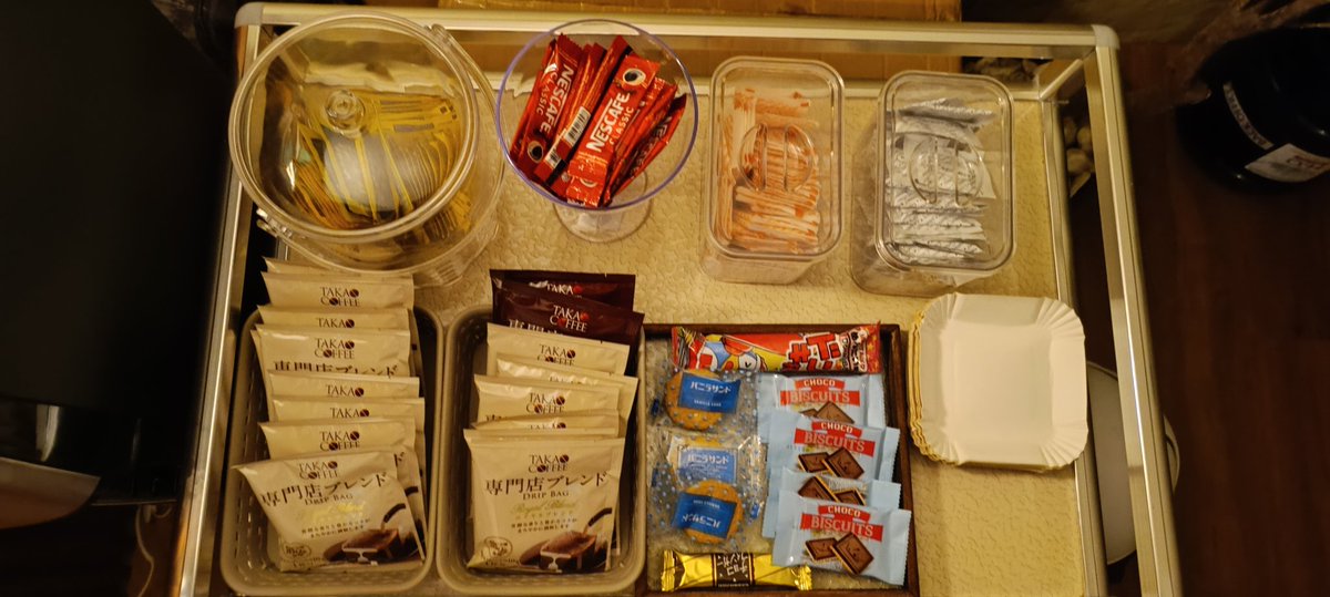 Spa_Snoop's tweet photo. This isn’t your typical spa… 🇯🇵 Snacks? Unlimited. Coffee? Tea? Nahiya ako maghablot… pero syempre, I tasted everything — all good! Sayang di ako nagkakape, mukhang masarap pa naman coffee nila. #SpaSnoop #SpaReview #JapanesethemedSpa #kisetsuspa https://t.co/d25s3mfHA2