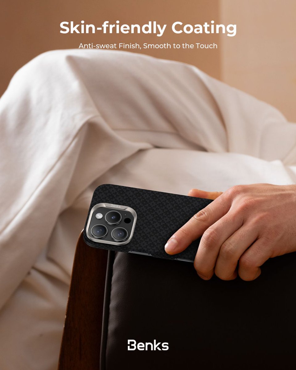 From the grid, into the dark. Unleash ArmorGrid in Obsidian Black. 

🔗 | bit.ly/3JacFQg

#benks #iphone17promax #iphone16promax #iphonecases #magsafecase #phonecasedesign